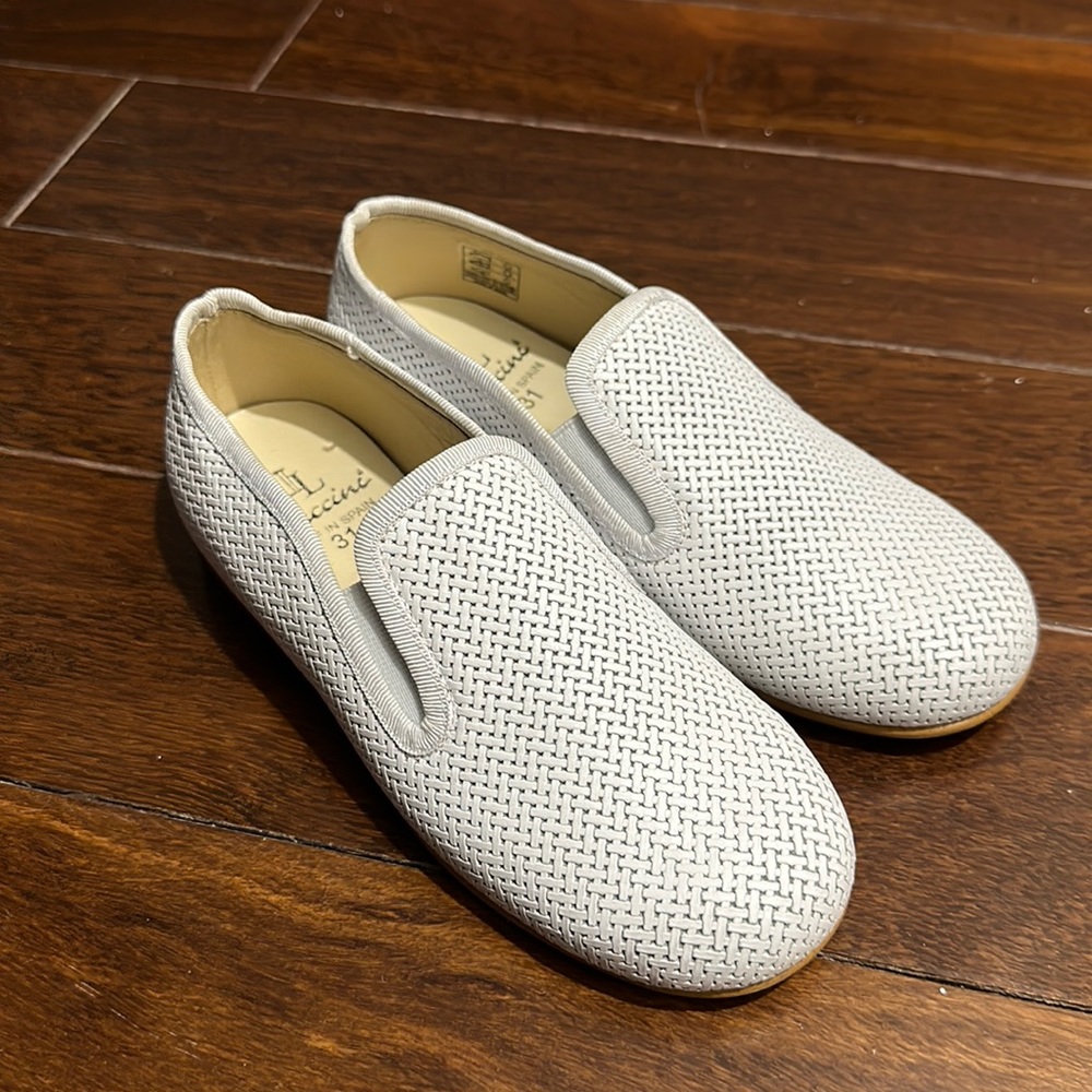 White dress shoes brand new kids shoes